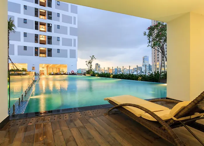 2Brs City View In The Heart Of Saigon - Free Infinity Pool
